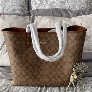 Coach Reversible City Tote NWT